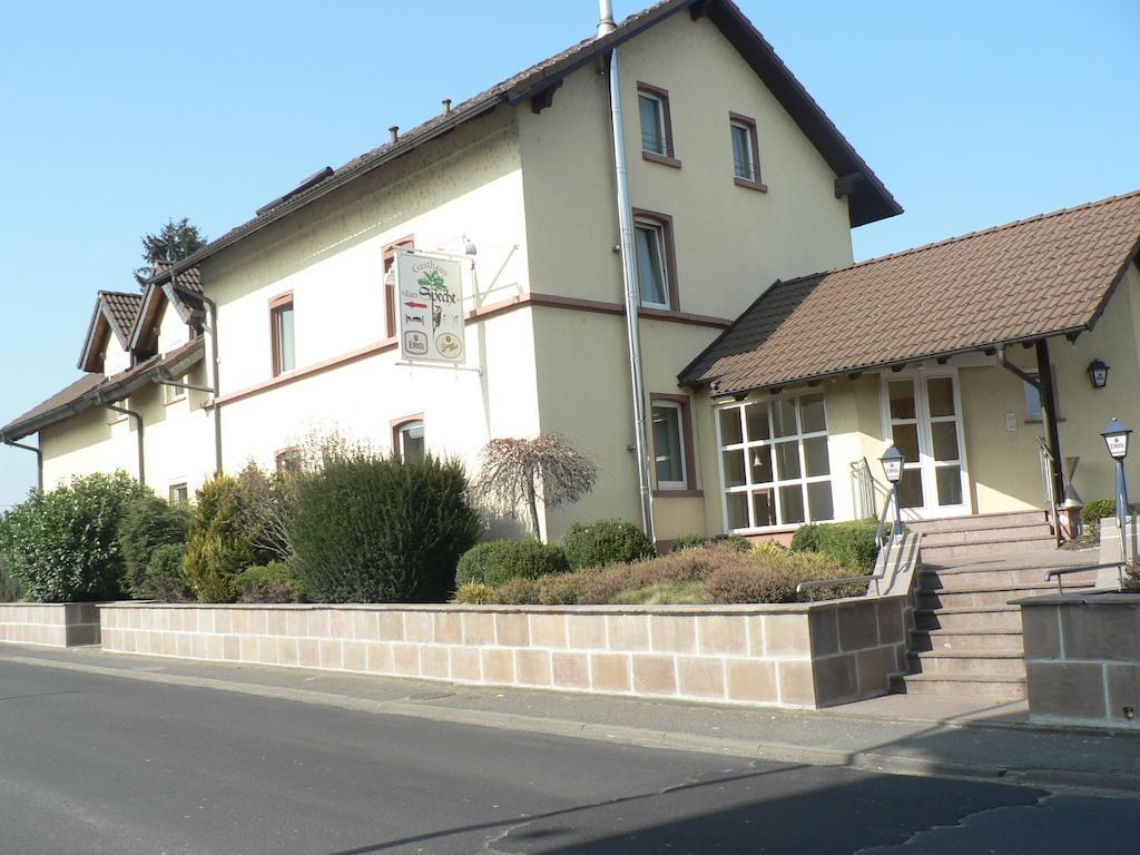 Hösbach Gasthaus Zum Specht מראה חיצוני תמונה