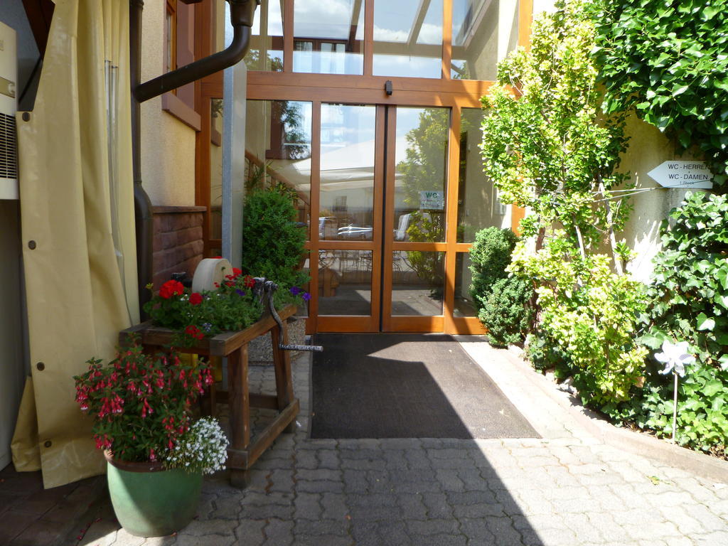 Hösbach Gasthaus Zum Specht מראה חיצוני תמונה