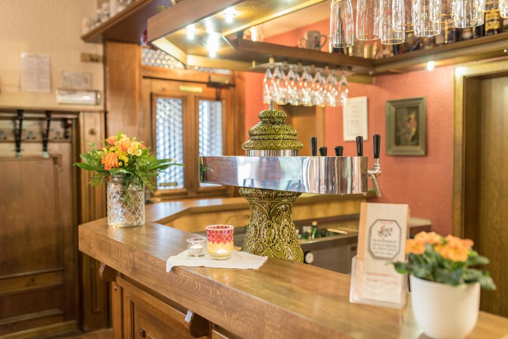 Hösbach Gasthaus Zum Specht מראה חיצוני תמונה