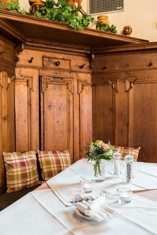 Hösbach Gasthaus Zum Specht מראה חיצוני תמונה