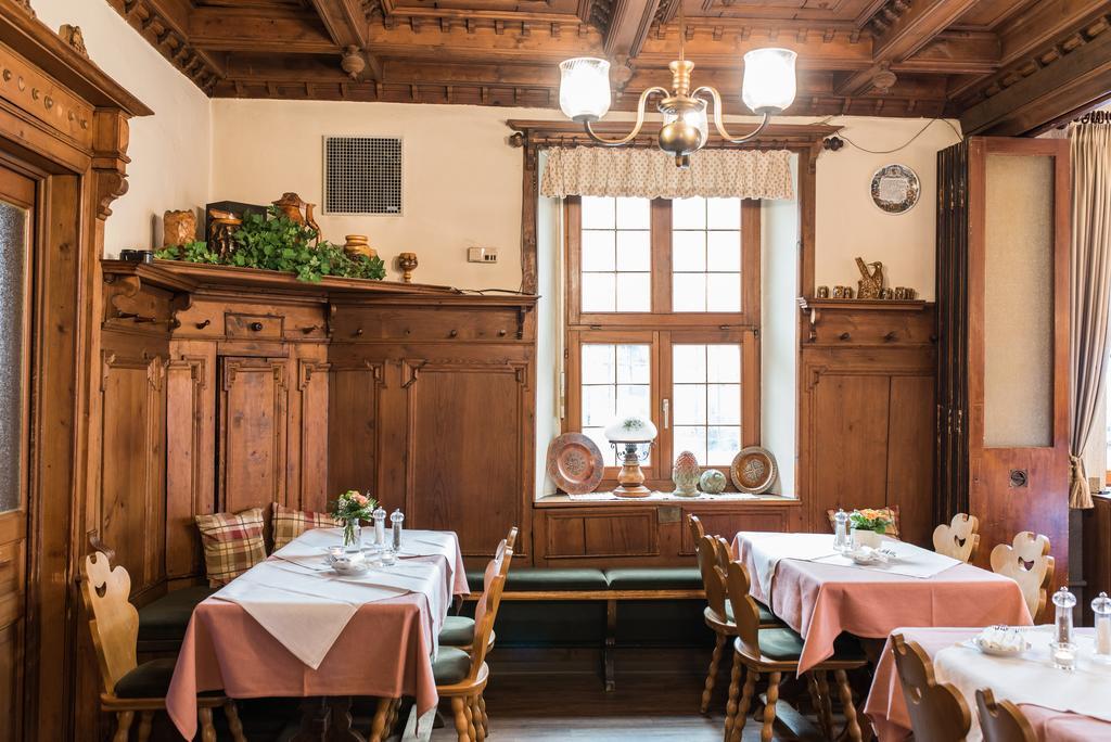 Hösbach Gasthaus Zum Specht מראה חיצוני תמונה