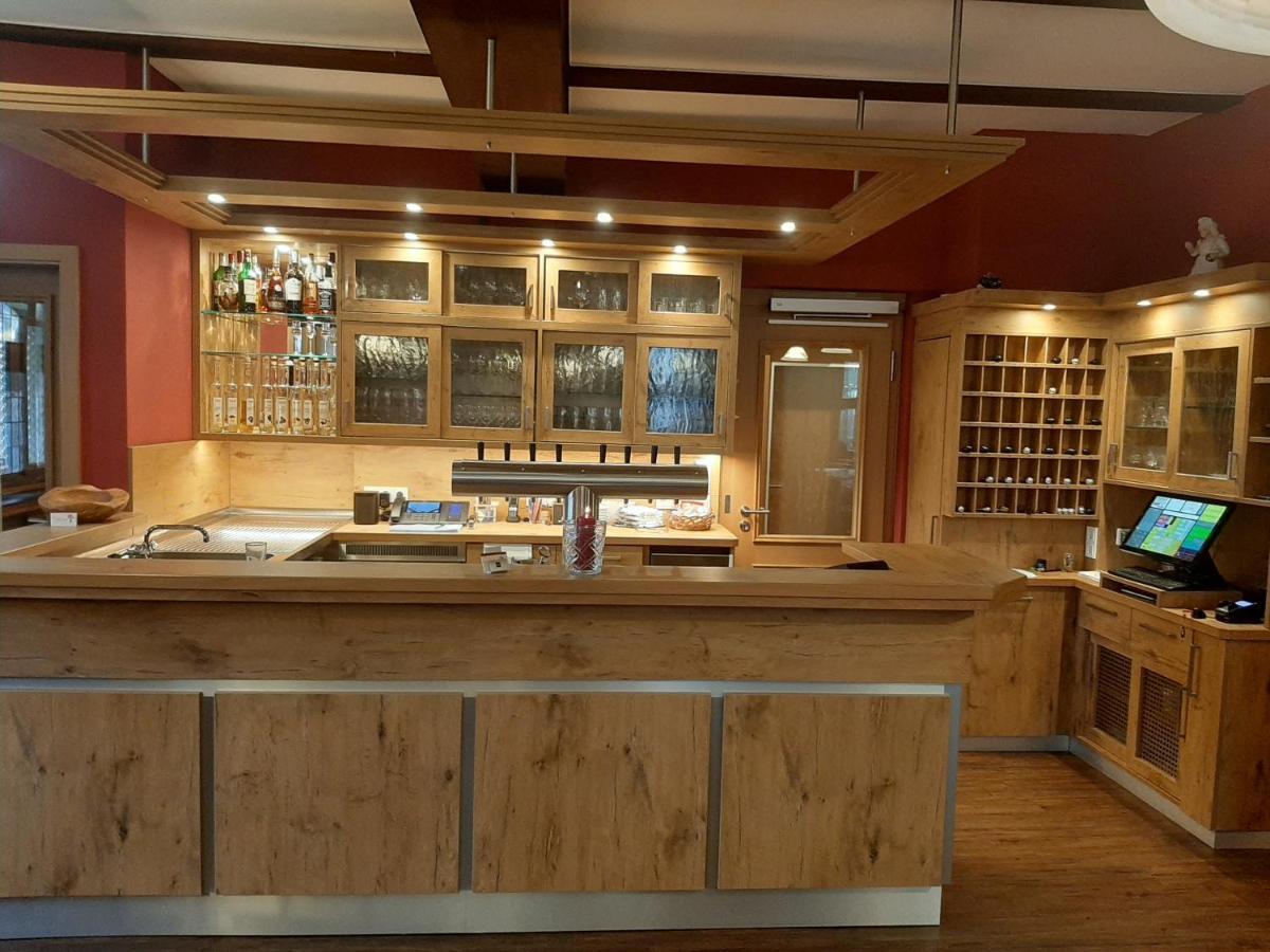 Hösbach Gasthaus Zum Specht מראה חיצוני תמונה